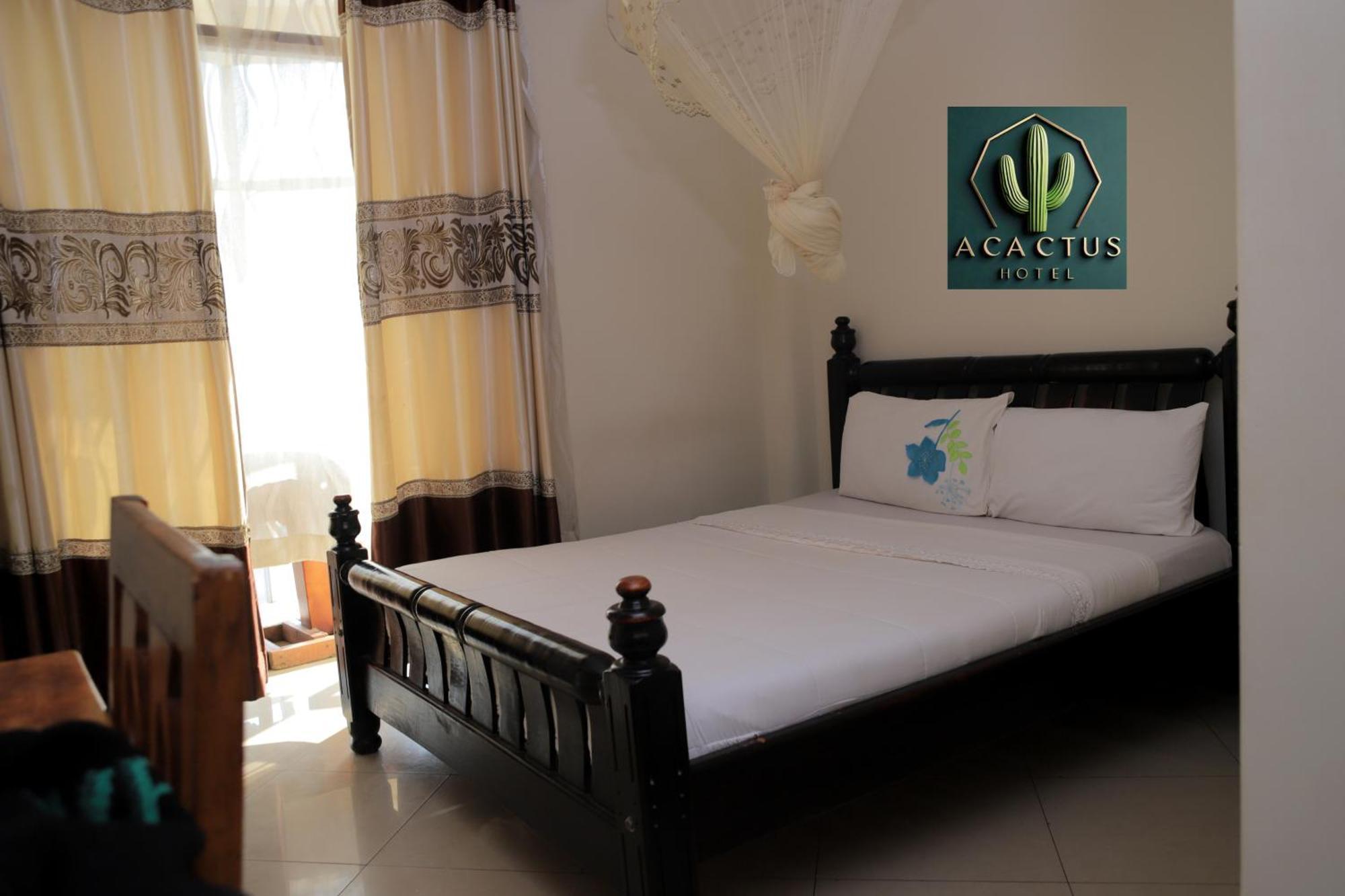 Acactus Hotel Kampala Luaran gambar
